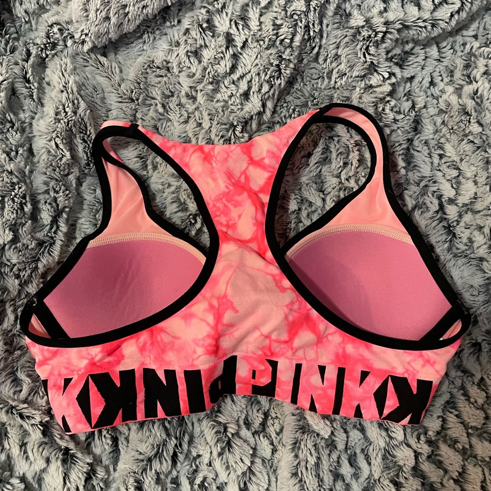 pink push up bra. never worn before 32C